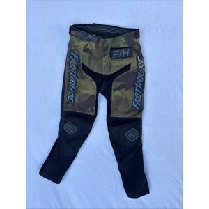 FASTHOUSE GRINDHOUSE MX PANT CAMO GREEN YOUTH SIZE 24 4270-9028